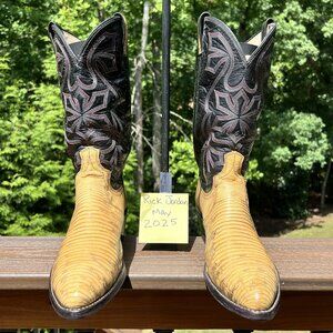 [SOLD] Dan Post Genuine Lizard in a Yellowish Tan in Men's Size 11D